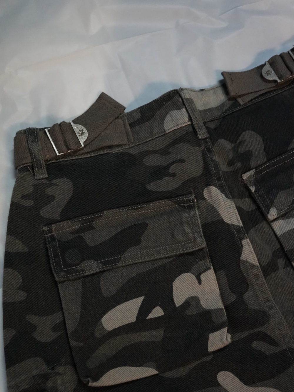 YoungLA Camo Cargo Pants - Picture 9 of 13